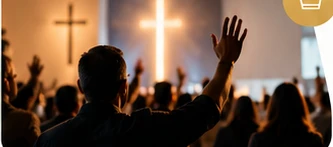 Congregación reunida en adoración